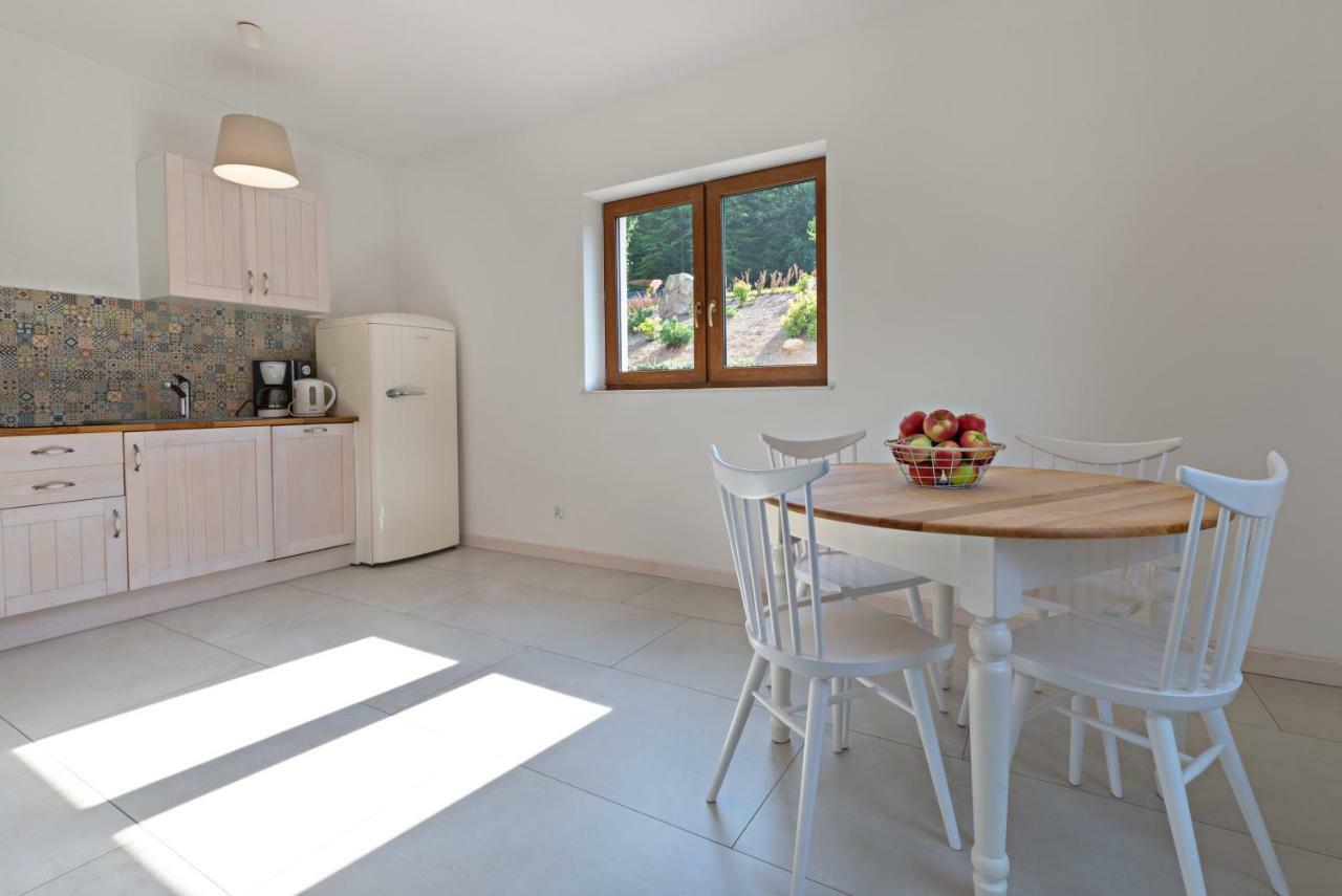 Malinowe Wzgorze Domki 90 M2 Z Sauna I Balia Krzeszna Εξωτερικό φωτογραφία